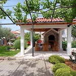6452b